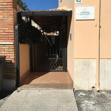 B E B Riviera Di Levante Bed & Breakfast Terracina