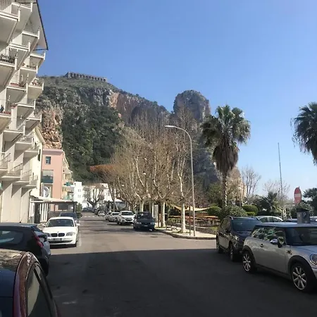 Oda ve Kahvaltı B E B Riviera Di Levante Terracina